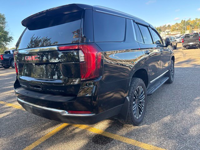 Used 2025 GMC Yukon Elevation w/ LPO, Elevation Black Package AWD/4WD image 4