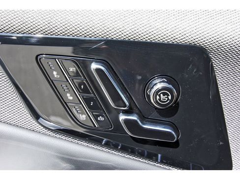 New 2026 Cadillac Optiq Sport 2 image 22