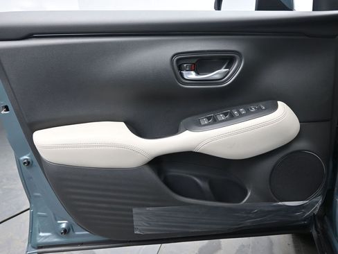 New 2026 Honda HR-V LX image 21