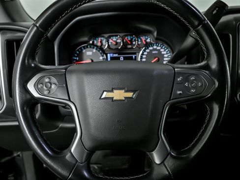 Used 2018 Chevrolet Silverado 2500 LT image 24