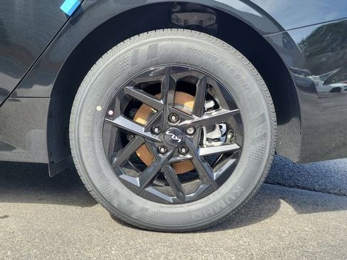 New 2026 Kia K5 LXS image 7