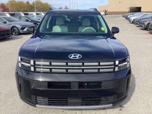 Certified 2025 Hyundai Santa Fe SEL image 8