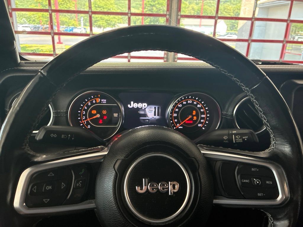 Used 2021 Jeep Gladiator Overland w/ Popular Equipment Package AWD/4WD image 41