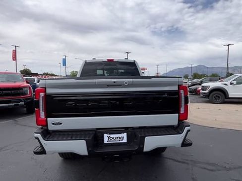 Used 2025 Ford F350 Platinum AWD/4WD image 6