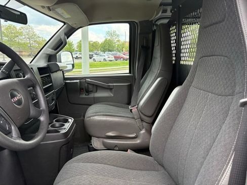 Used 2024 GMC Savana 2500 w/ Driver Convenience Package RWD image 28