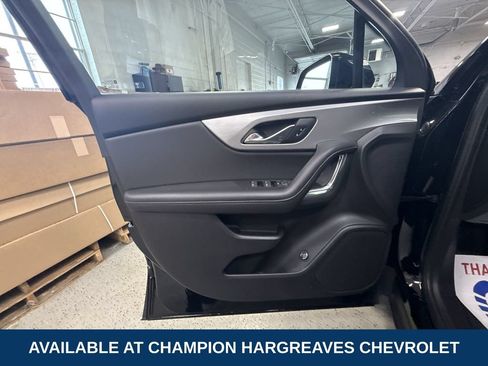 Used 2022 Chevrolet Blazer LT FWD image 30