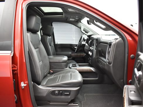 Used 2021 GMC Sierra 3500 Denali w/ Denali Ultimate Package image 12