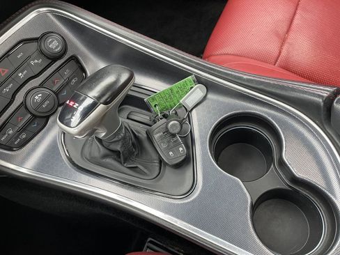 Used 2015 Dodge Challenger R/T Plus RWD image 21