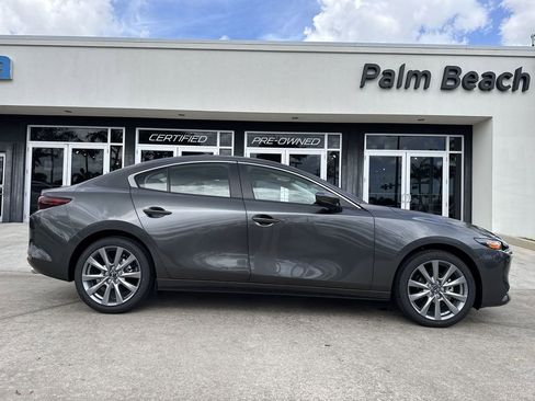 New 2026 MAZDA MAZDA3 2.5 S Sedan w/ Preferred Pkg FWD image 23