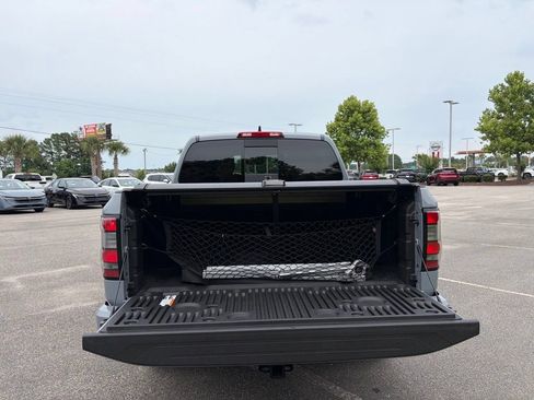 Certified 2025 Nissan Frontier PRO-4X w/ Pro Premium Package AWD/4WD image 6