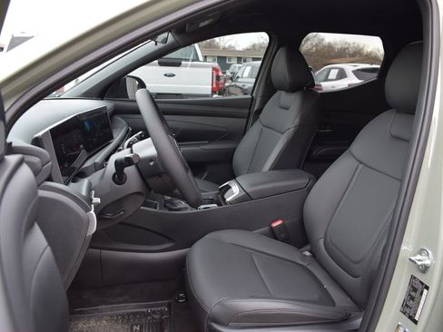 Used 2026 Hyundai Santa Cruz SEL image 6