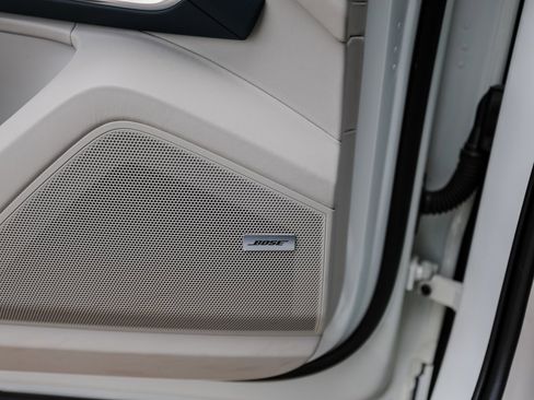 Certified 2022 Porsche Cayenne Turbo image 22