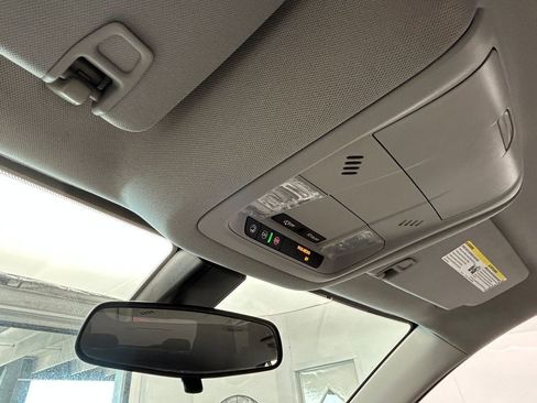 Used 2019 GMC Acadia SLE FWD image 21