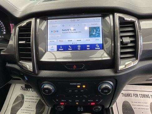 Used 2019 Ford Ranger Lariat w/ Equipment Group 501A Mid image 11