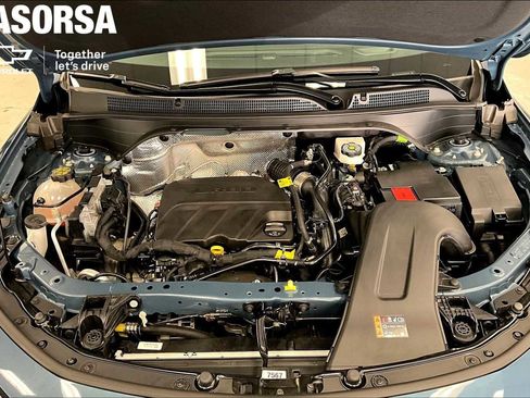 Certified 2024 Buick Envista Sport Touring w/ Convenience I Package FWD image 10