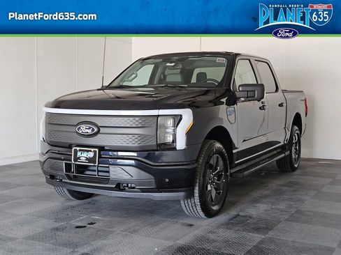 New 2025 Ford F150 Lightning Flash AWD/4WD image 2