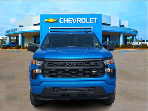 New 2025 Chevrolet Silverado 1500 Custom image 8