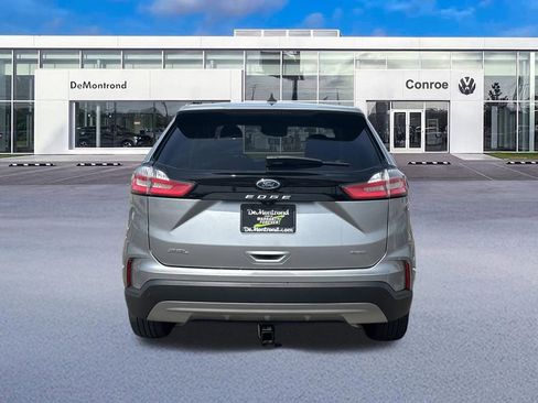 Used 2022 Ford Edge SEL w/ Convenience Package AWD/4WD image 6