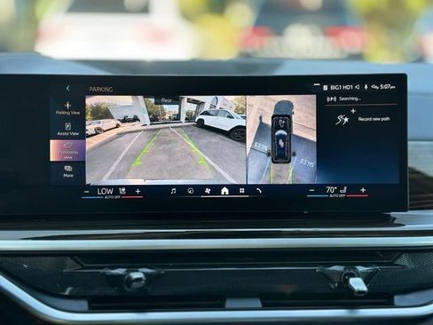Used 2026 BMW X7 xDrive40i AWD/4WD image 17