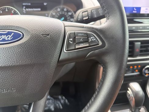 Used 2020 Ford EcoSport SE FWD image 28