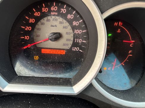 Used 2008 Toyota Tacoma PreRunner image 20