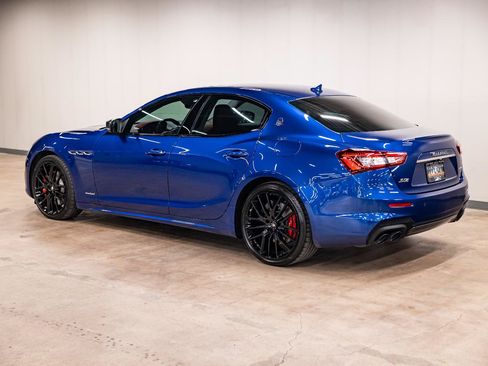 Used 2019 Maserati Ghibli S GranSport Q4 AWD/4WD image 31
