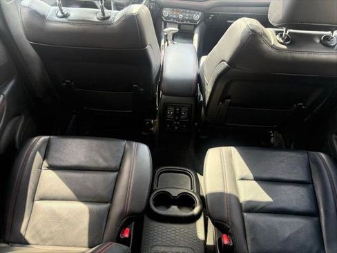 Certified 2023 Dodge Durango R/T RWD image 40