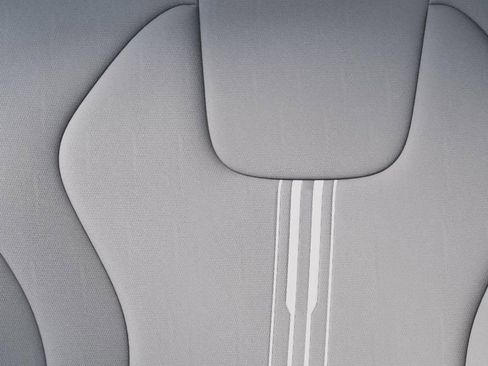 New 2026 Hyundai Elantra Sport image 18