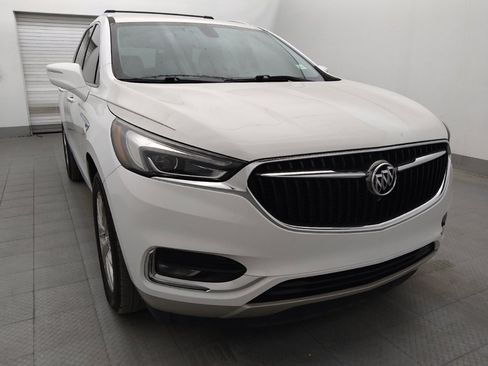 Used 2020 Buick Enclave Essence w/ Sound and Sites Package FWD image 13