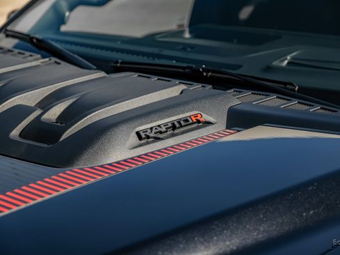 Used 2025 Ford F150 Raptor w/ Equipment Group 803A Raptor R image 29