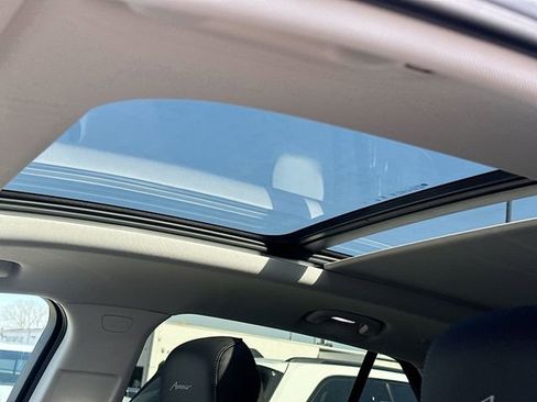 New 2026 Buick Envision Avenir image 21