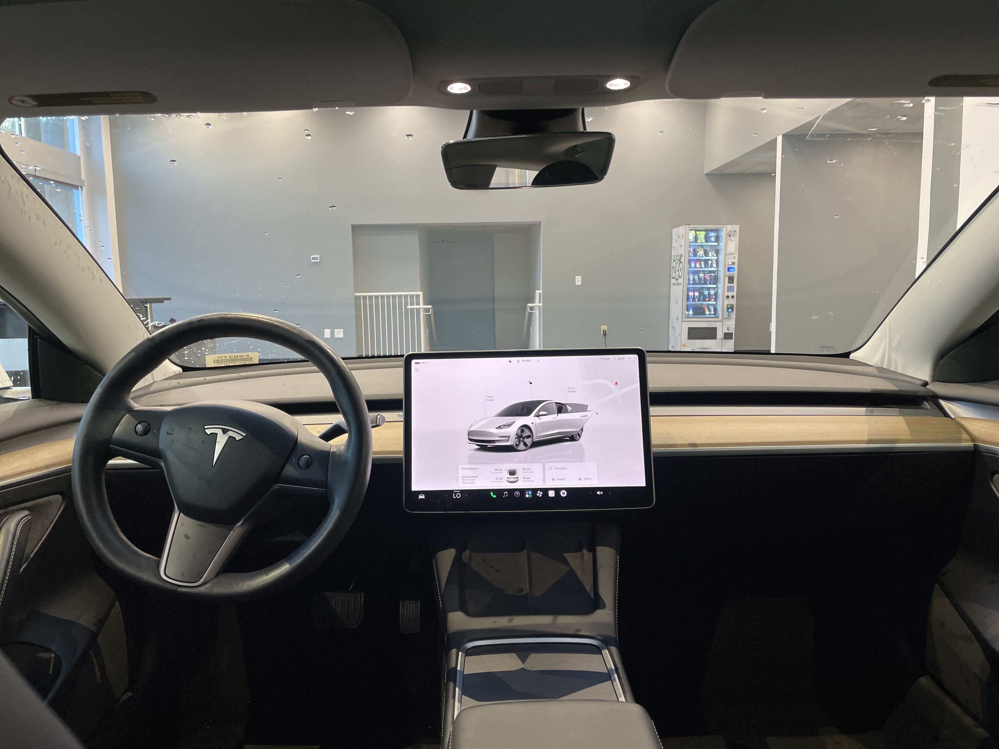 Used 2023 Tesla Model 3 Standard Range RWD image 30