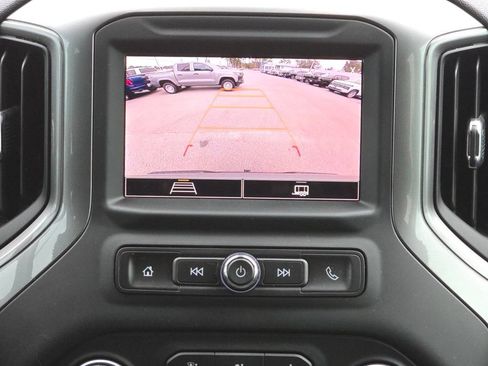 Used 2024 Chevrolet Silverado 1500 Custom Trail Boss w/ LPO, Dark Essentials Package image 20