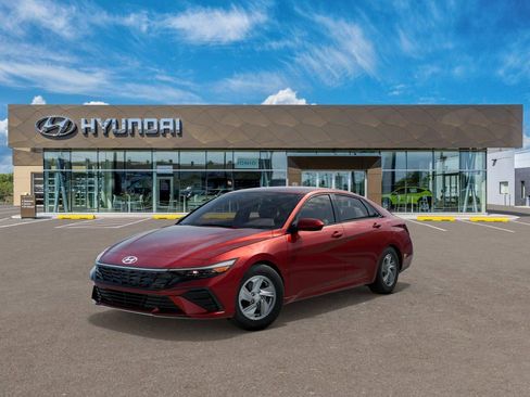 New 2025 Hyundai Elantra SE image 1