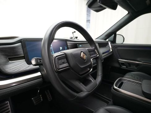 Used 2022 Rivian R1T Adventure image 19