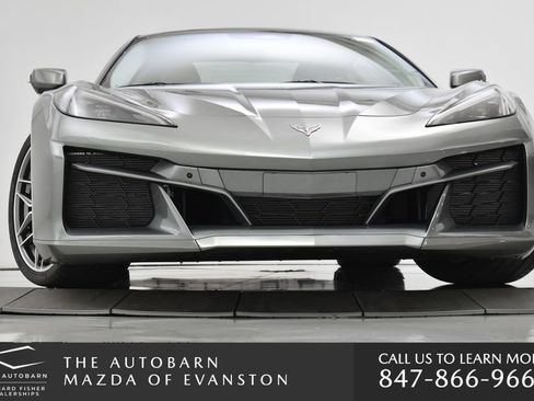 Used 2024 Chevrolet Corvette Z06 RWD image 5