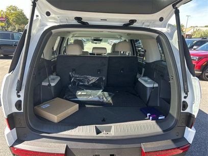 New 2026 Hyundai Santa Fe SE