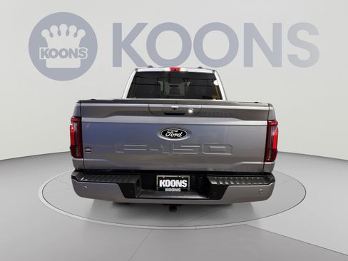 Certified 2024 Ford F150 Platinum w/ FX4 Off-Road Package AWD/4WD image 5