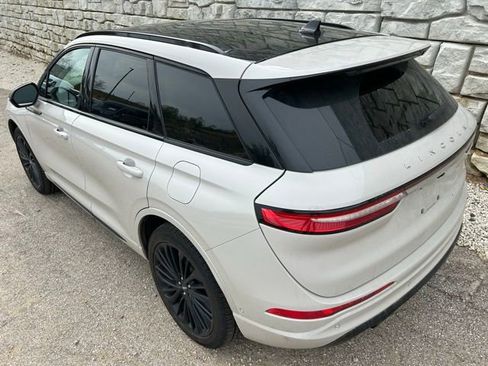 Used 2024 Lincoln Corsair Reserve w/ Equipment Group 202A image 4