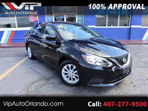 Used 2019 Nissan Sentra SV FWD image 1