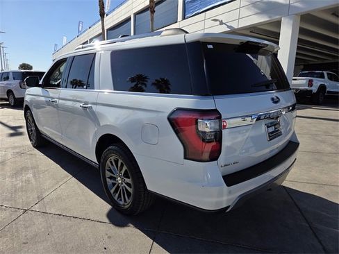 Used 2021 Ford Expedition Max Limited image 4
