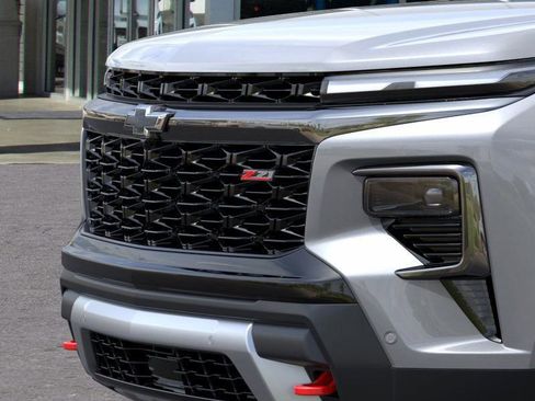 New 2026 Chevrolet Traverse Z71 w/ Enhanced Driving Package image 13