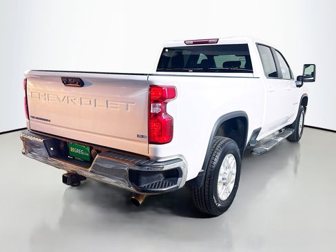 Used 2023 Chevrolet Silverado 2500 LT w/ Convenience Package image 10
