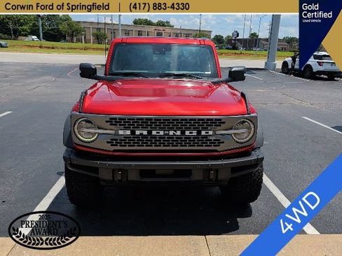 Used 2023 Ford Bronco Badlands AWD/4WD image 2
