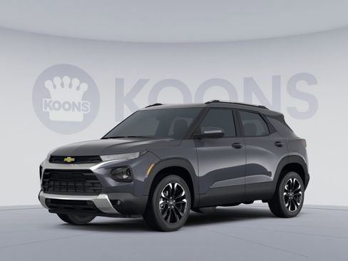 Used 2021 Chevrolet TrailBlazer LT w/ Sun and Liftgate Package FWD image 1