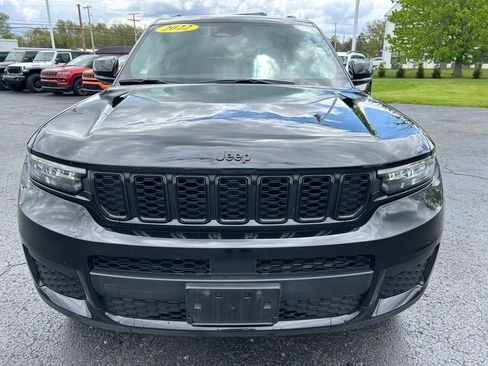 Used 2022 Jeep Grand Cherokee L Laredo AWD/4WD image 9
