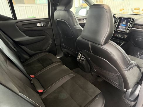 Used 2023 Volvo XC40 Recharge Plus AWD/4WD image 23