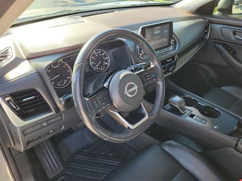 Certified 2022 Nissan Rogue SV w/ SV Premium Package image 22