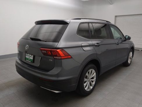 Used 2018 Volkswagen Tiguan S FWD image 9