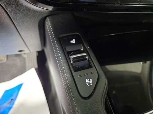 Certified 2024 Kia Telluride EX w/ EX Captain's Chair Package image 30